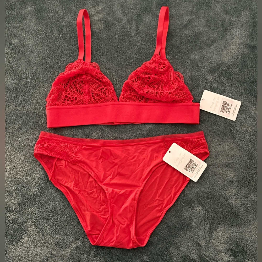 NWT Lively Red Lace Bralette and Panty Set
